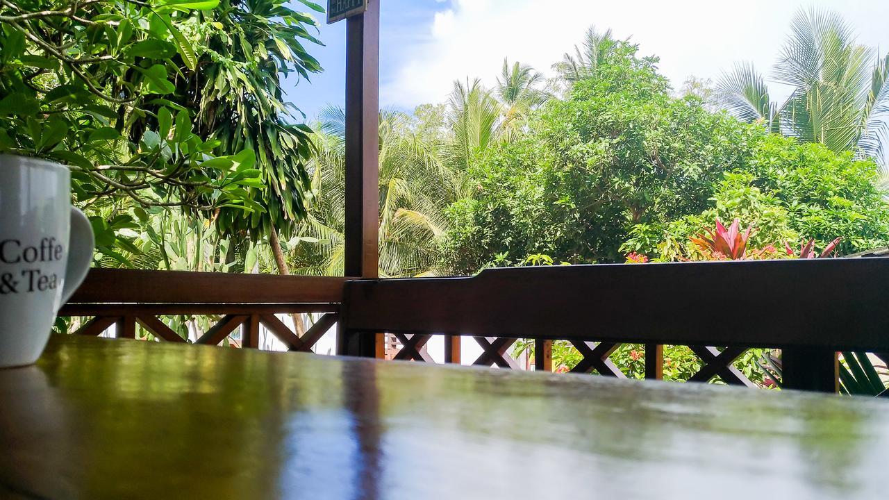 Hotel Panorama Backpackers Bunaken Zewnętrze zdjęcie